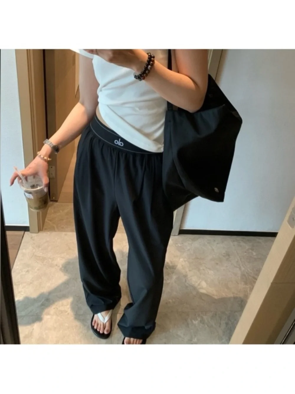 ALO Yoga Black Straight Leg Pants